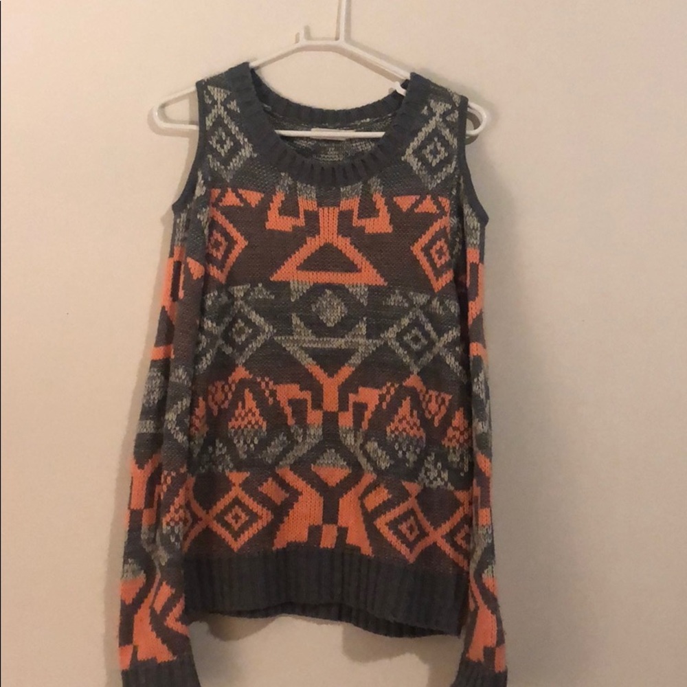lush cold shoulder sweater
